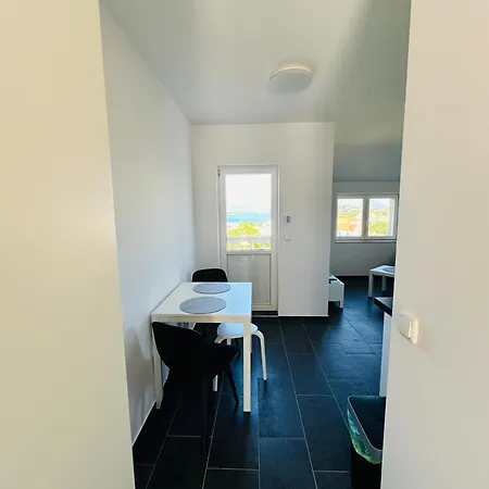 Apartment Robic 2 *