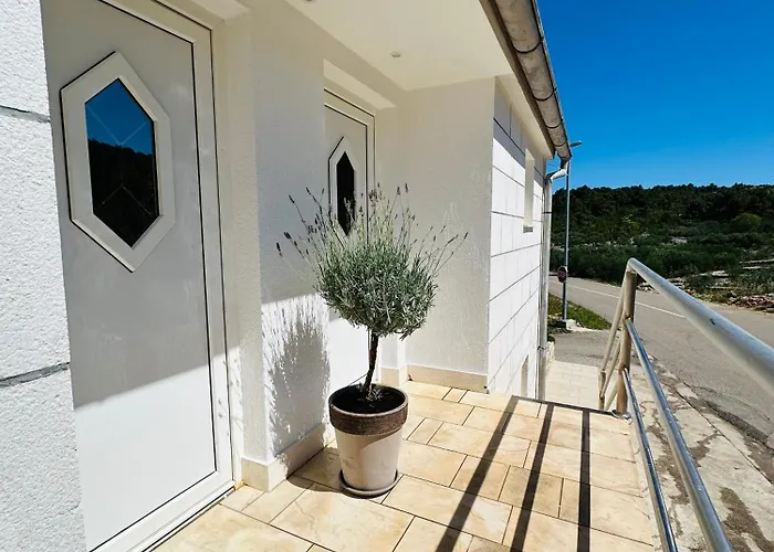 Robic 2 * لومباردا